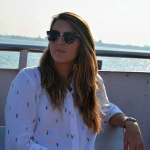 Meet your Posher, Michaela